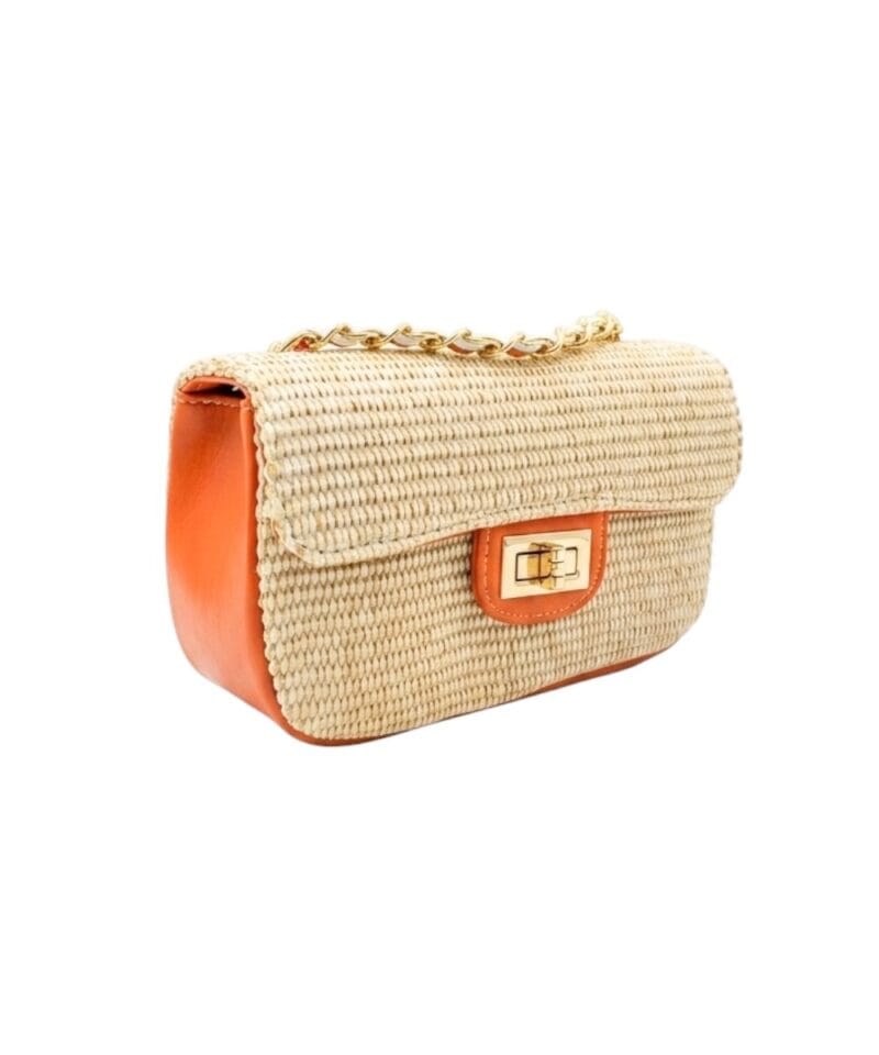 Rattan Leren Schoudertas oranje orange leren zijkanten details doorregen gouden kettinghengsel gouden draaislot chique damestassen italie kopen bestellen side 1