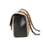 Rattan Leren Schoudertas zwart zwarte leren zijkanten details doorregen gouden kettinghengsel gouden draaislot chique damestassen italie kopen bestellen side 1