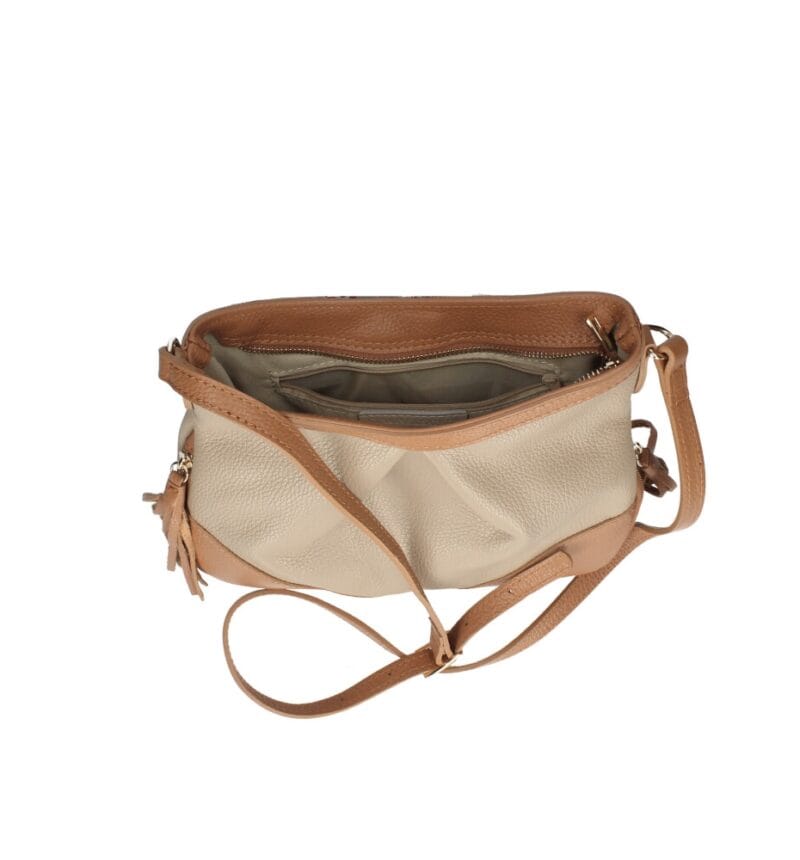 Leren Schoudertas Lana Kwastjes beige met cognac details tweekleurig leren schoudertas trendy boho leer italiaans dames kopen bestellen binnenkant