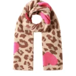 Camel Leopard Sjaal Roze Hartjes camel dierenprint hartjes print wintersjaals dames yehwang kopen bestellen