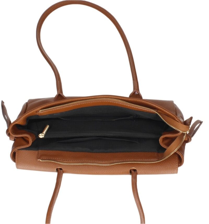 Leren Schoudertas Astrid cognac leer gouden draaislot voorvak met flap trendy chique damestassen kopen binnenkant
