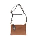 Leren Schoudertas Melanie clutch cognac bruine flap schoudertassen gouden draaislot extra lang hengsel kopen bestellen