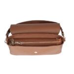 Leren Schoudertas Melissa cognac stevige leren dames tas gouden siergesp sluiting italiaans leder kopen bestellen bovenkant