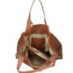 Leren Schoudertas xenia cognac leer leder schoudertas leren hengsel chique luxe suede leer tassen dames kopen bestellen italiaans binnenkant