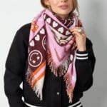 Roze Sjaal Bright Day bruin printsjaal hartjes tekst Love multikleurige dames sjaals yehwang kopen bestellen model
