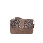 Suede Schoudertas Gabriella Leopard donkertaupe suede leer schoudertassen leopard flap gouden ring details kopen bestellen
