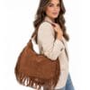 Suede Schoudertas Quinn Fringe cognac ruime zacht leer suede schoudertassen met franjes italiaans kopen bestellen model1